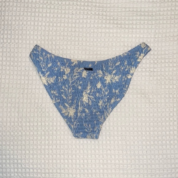 Triangl Inesa Marina Blue Floral Normal Bikini Bottoms Size Small - Picture 4 of 5